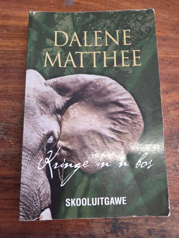 Dalene Matthee - Kringe in n bos