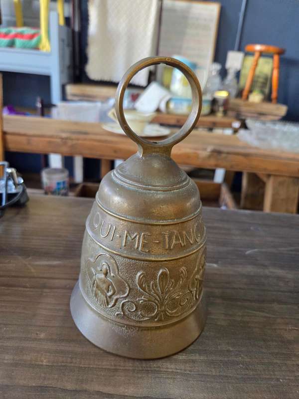 Large brass bell in 100% working order