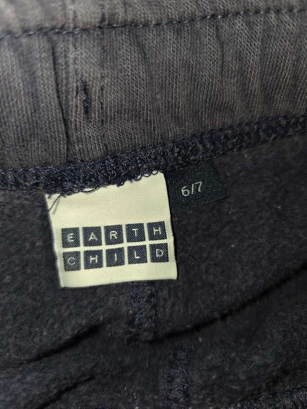 Earthchild Tracksuit pants - Age 6-7 Years