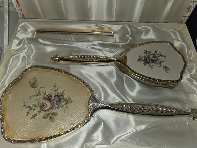 Vintage Cyrano Mirror, Brush and comb set - Made in USA - In original box - Beautiful!
