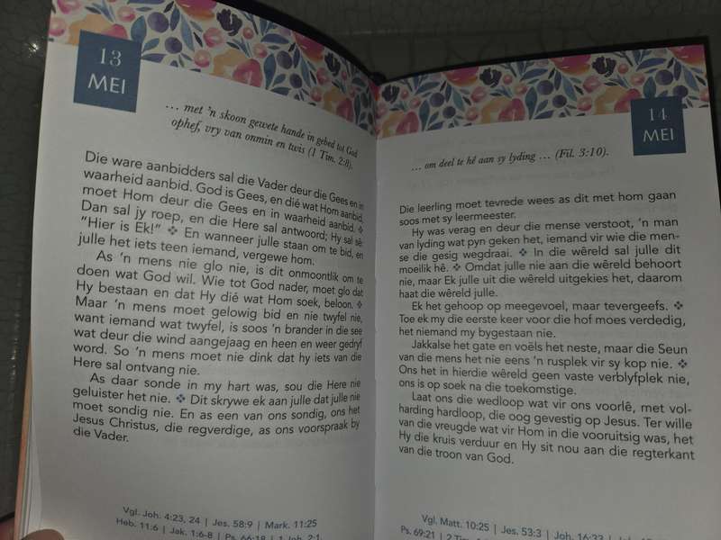 Daaglikse Lig vir Vroue - Oordenkings uit die Skrif vir elke môre - Nuut