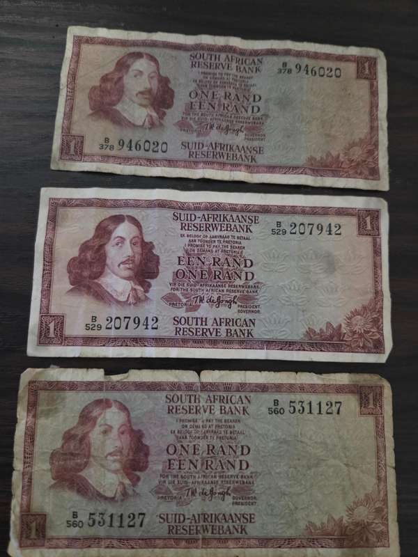 3 x De Jongh R1 notes