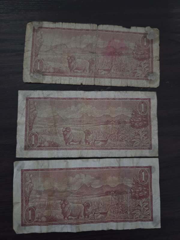 3 x De Jongh R1 notes