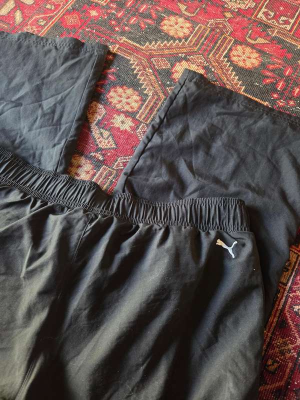 Puma Black Tracksuit pants - Size XL Great condition