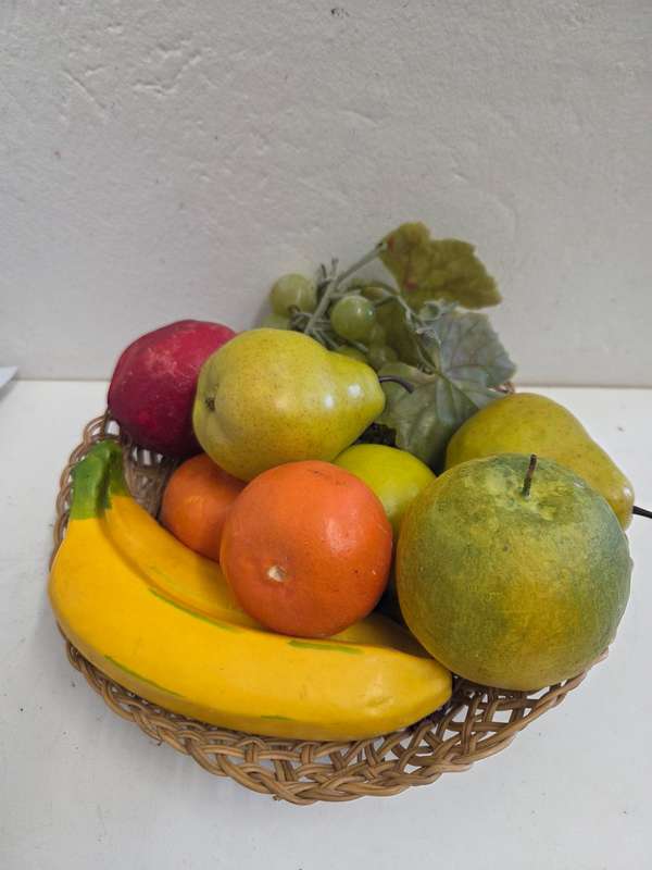 Basket with fruit - for display