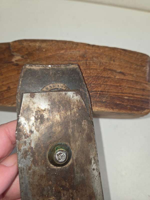 Antique wooden plane - See pictures