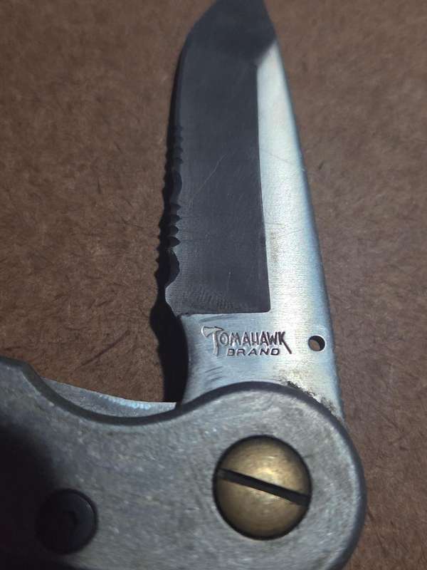 Tomahawk knife