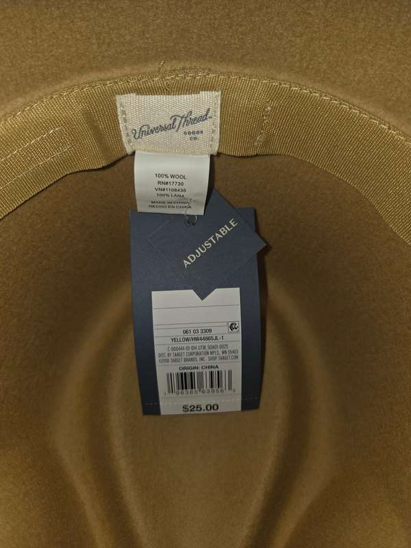 Universal Thread Women's Adjustable hat - Yellow - 100% Wool - New with tags
