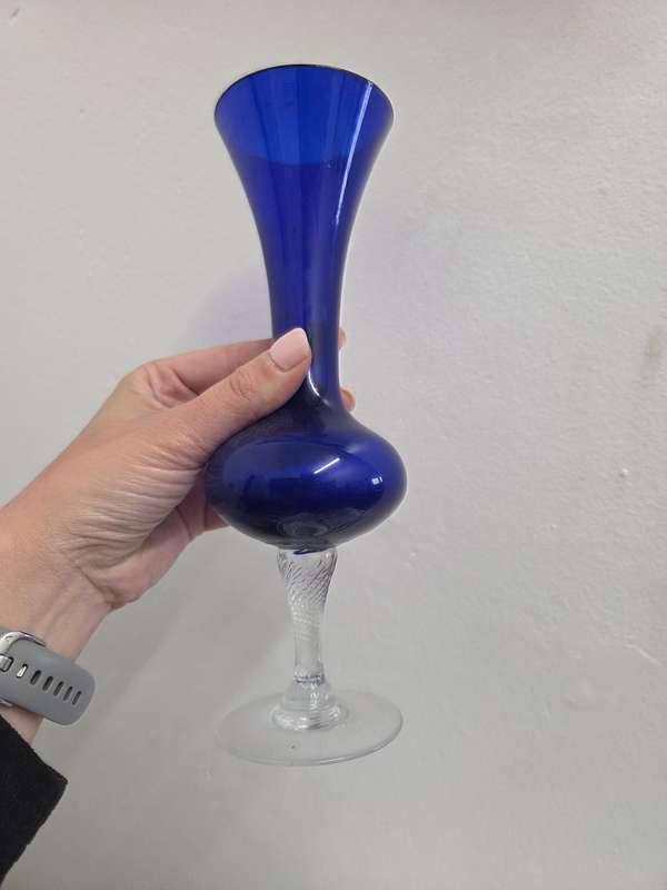 Beautiful Vintage Glass Vase - Blue - Height - 23cm