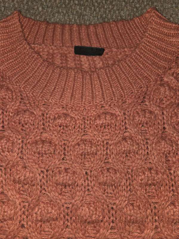 Chunky Knitwear - Size M