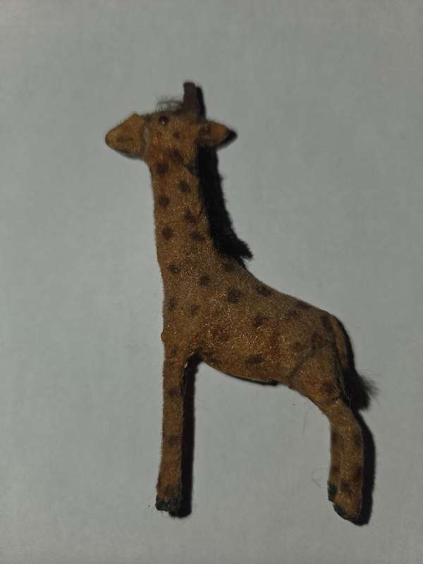 Vintage Wagner Kunstlerschutz Flocked miniature animal figurine - Giraffe - West Germany