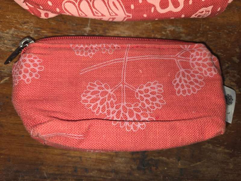 2 x Beautiful Storage Bags / Make-up bags - Basically new