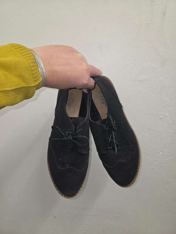 Black shoes - Rage - Size 6