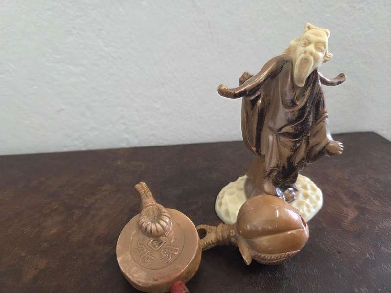 Vintage Chinese Shiwan Fisherman Figurine