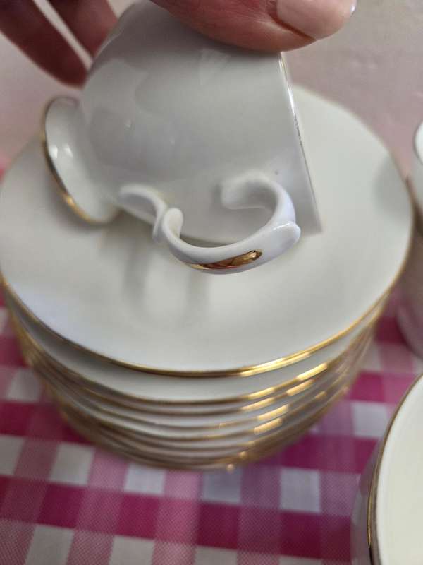 12 x Queen Anne Bone China Duos - Cups and Saucers White with gold trim.