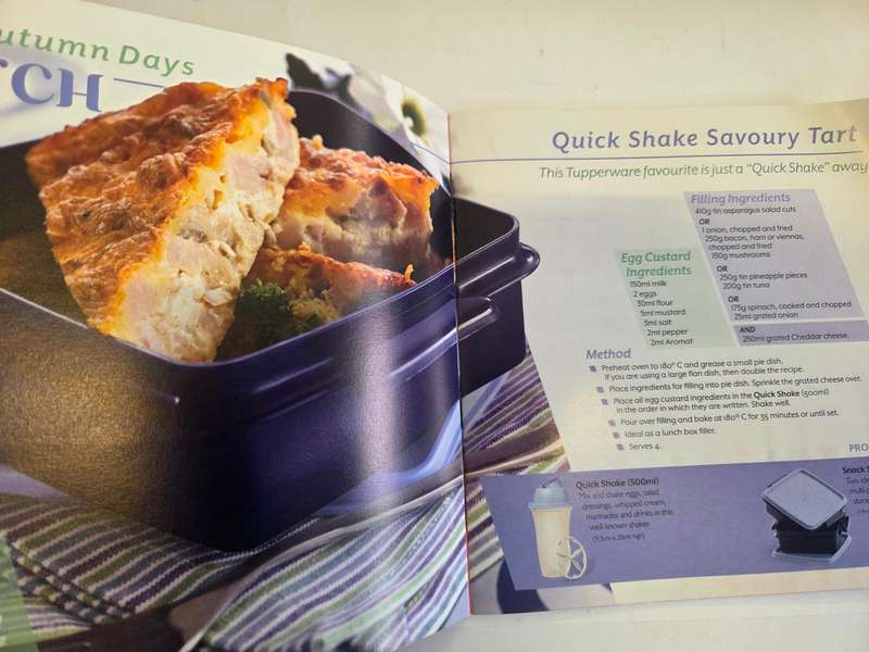 Tupperware Favourite Favourites - Recipe Book
