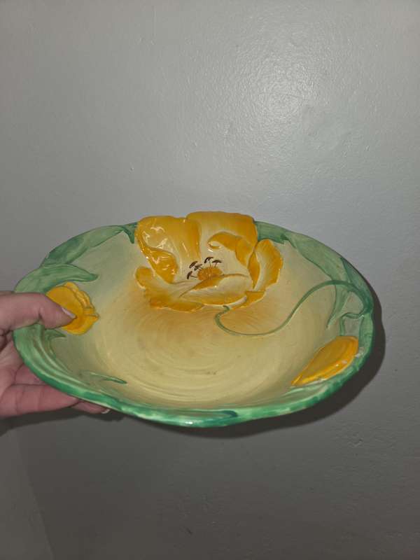 Large Bowl - Gardena Ware Beswick England - Diameter - 24.5cm