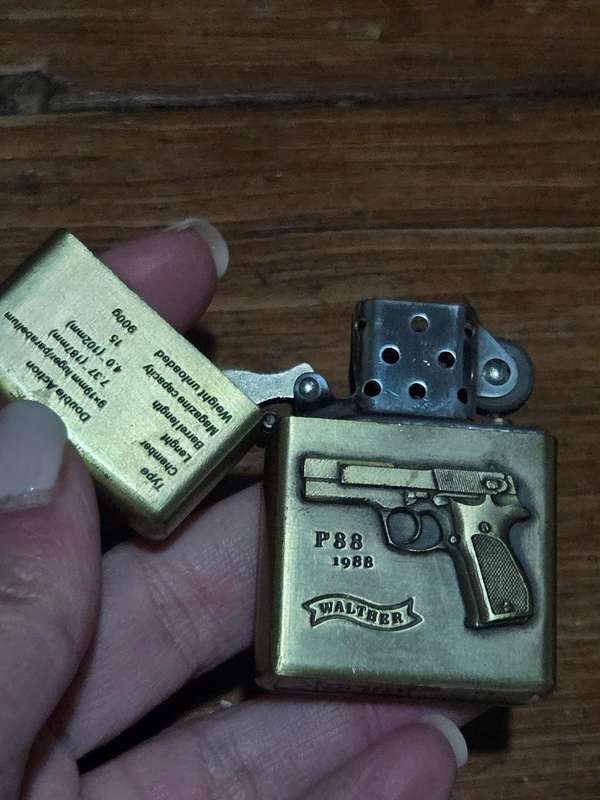 Kantai JT2 Lighter with Walther P88 pistol detail - perfect working order