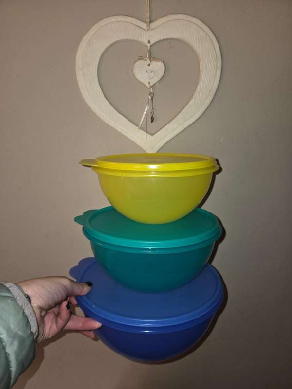 3 x Tupperware containers
