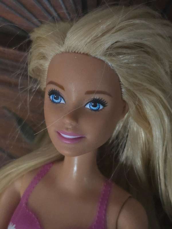 Barbie Water play blond beach doll - Mattel