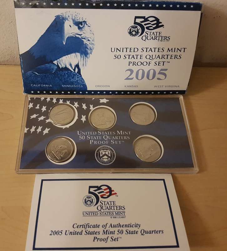 2005 US Mint 50 State Quarters Proof Set