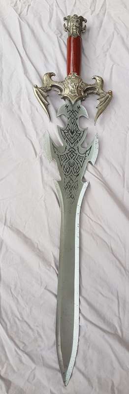 Lot of Fantasy Swords (Longest 69 cm)