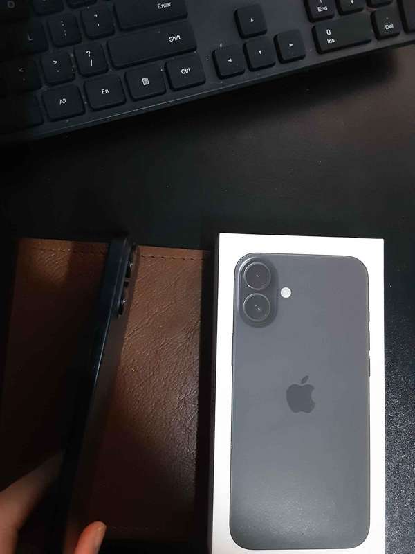 iPhone 16+ 128GB Black  Beyond Fast. Beyond Smart. Beyond Anything Youve Seen.