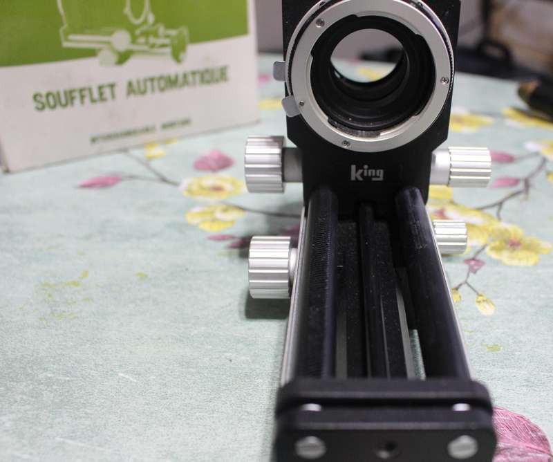 King Automatic Bellos Interchangeable Mount in original box. See photos. Worth allot!