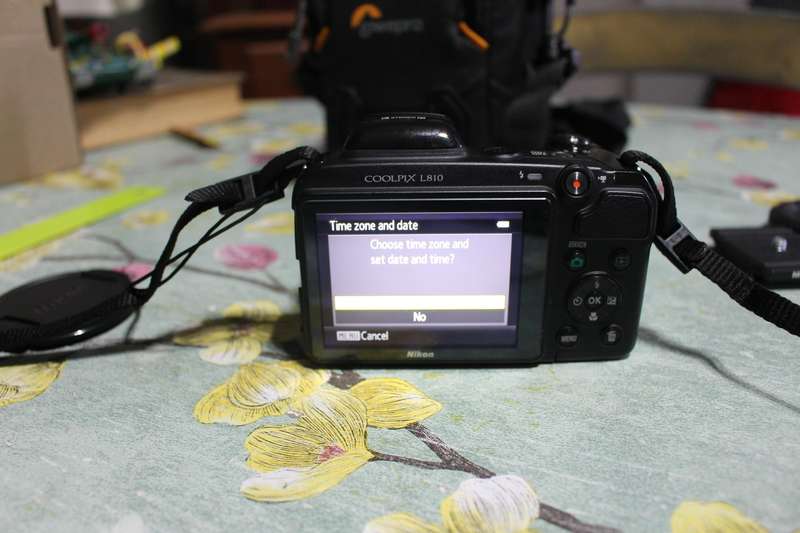 Nikon Coolpix L810 Camera with rechargeable batteries & bag in perfect working condition.