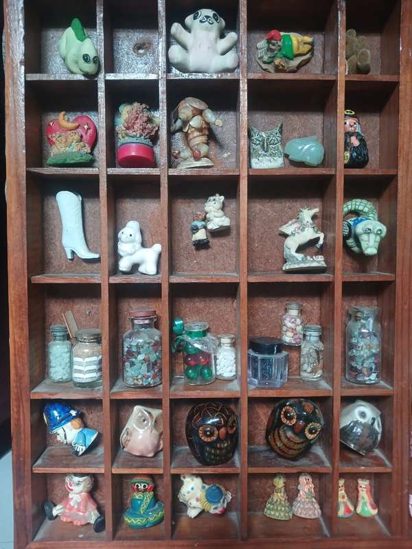2 Vintage Wooden Printers Trays & 108 ornaments. ALL 4 ONE! See photos.
