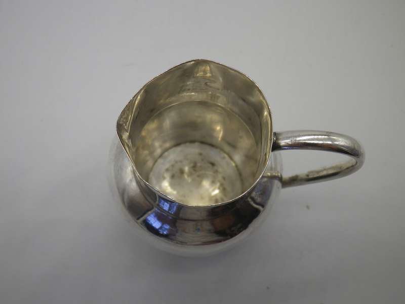 Hallmarked Silver Creamer. Birmingham, 1897. S Blanckensee & son Ltd 7cm. 57g
