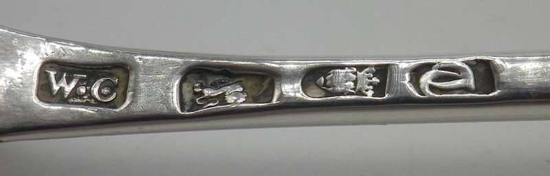 GEORGE III Hallmarked Silver Large Berry Serving Spoon. London 1774 William Cripps 49grms 20.5 cm