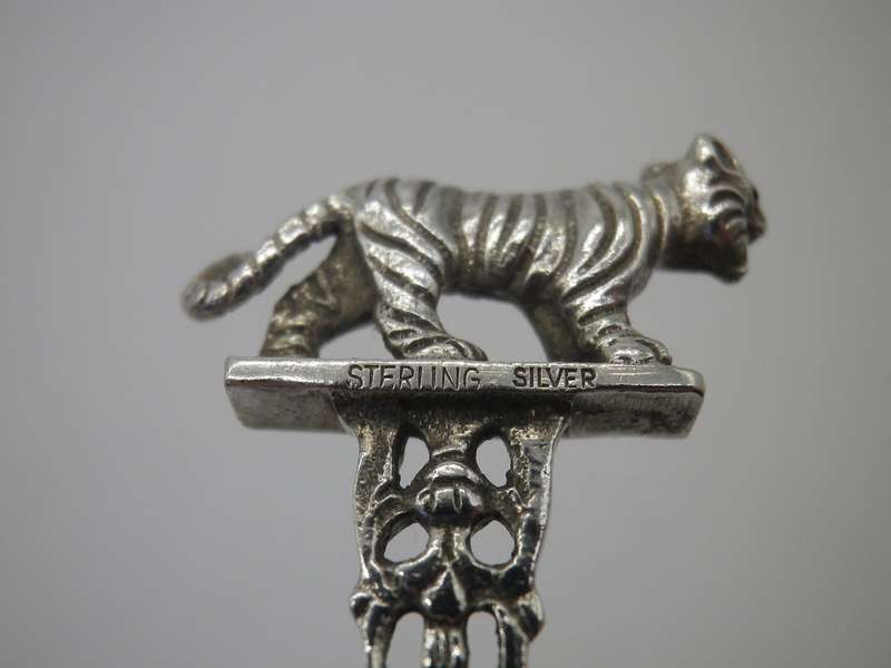 Sterling Silver TIGER FIGURAL teaspoon. Malaysia. 10.06 grams. 10cm long
