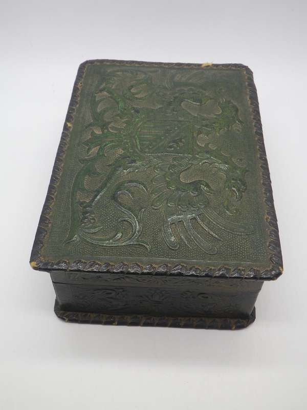 Vintage Spanish Leather clad wooden Cueros Repujados Cigarette box