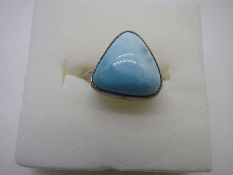 Small LARIMAR & Sterling silver Vintage Ring. 3.92g Size: H