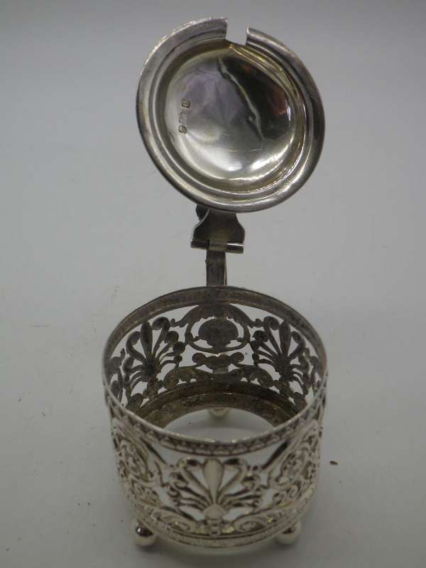 Hallmarked silver MUSTARD POT. Birmingham. No liner.
