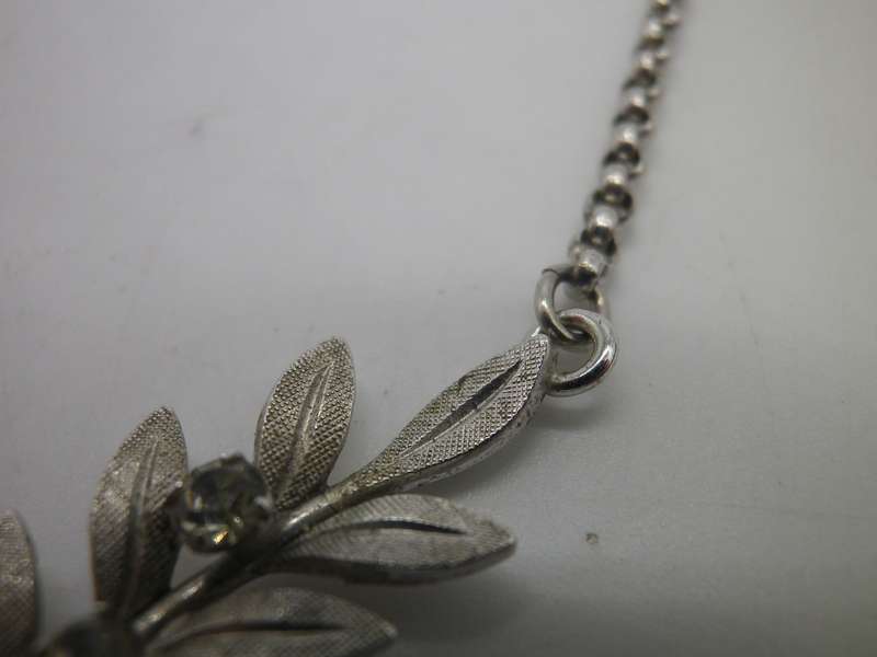Exquisite STERLING SILVER Van Dell Vintage Designer Necklace with blue Rhinestones Crystals 39cm