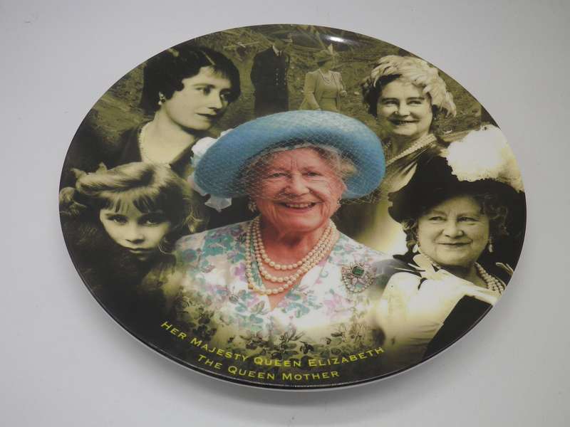 Queen Mother (England) Danbury Mint celebration display plate. Coalport 20cm