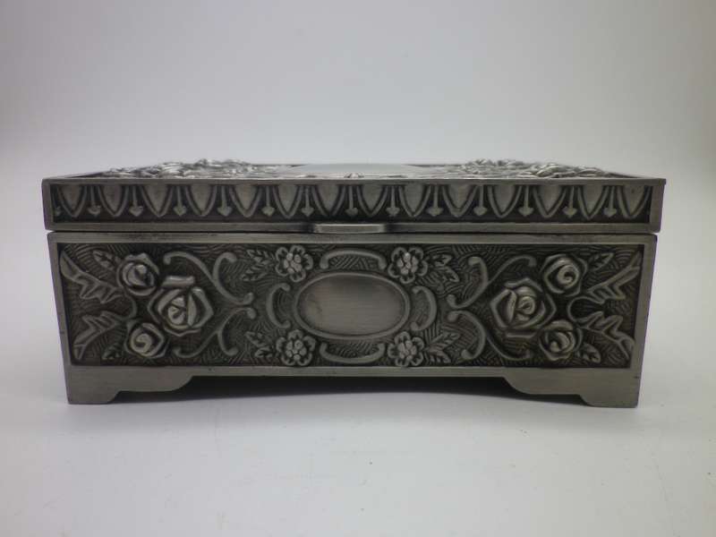 Nice Vintage Pewter Jewellery box with velvet lining.
