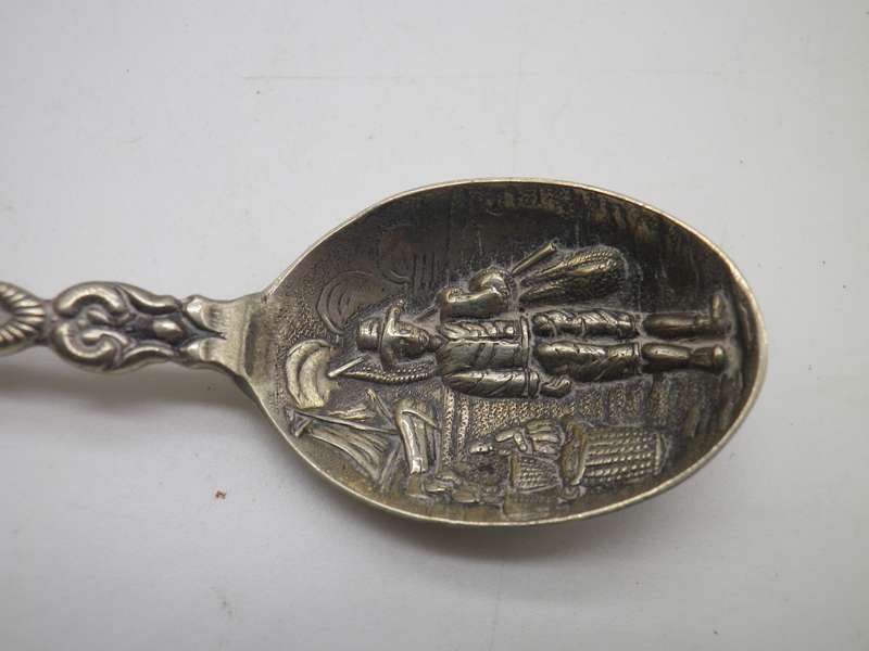Vintage EPNS spoons with BLUE DELFT Ceramic Windmill inset. Cyrano, Made in Holland. Boxed