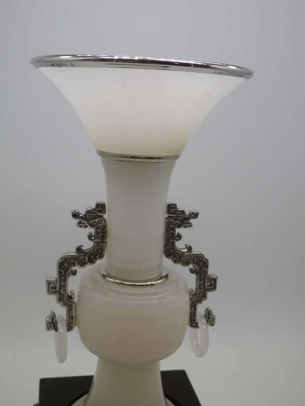 Fabulous Chinese loyal jade wine vessel, boxed with full paperwork.