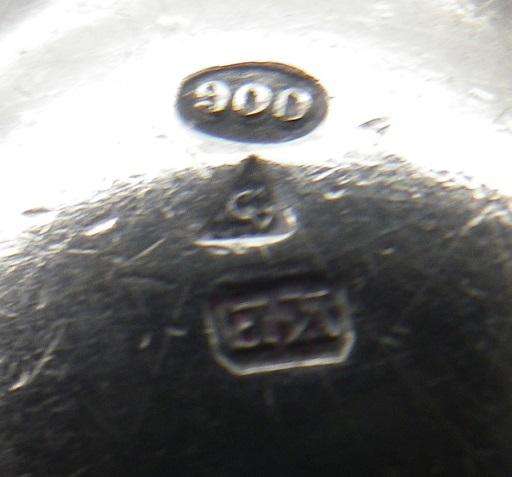 Hallmarked Silver (900 purity) Vintage lipstick holder.