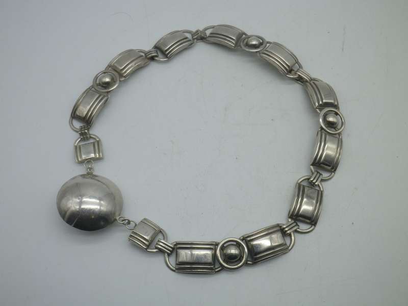 Stunning Designer CANDIDA -Joe Calafato -Sterling Silver Vintage necklace. approx 59 grms. 42.5cm