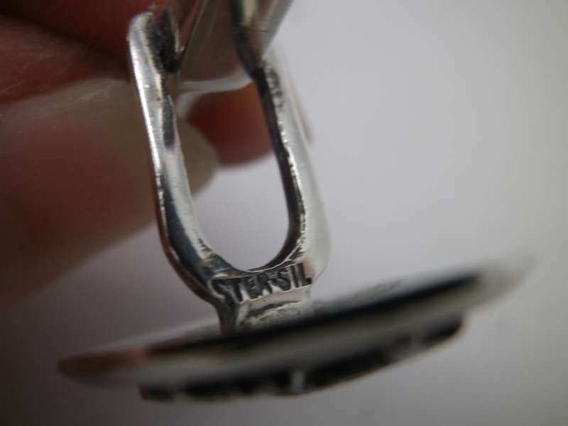 Vintage Sterling Silver Crested cufflinks. Good Quality.  Boxed