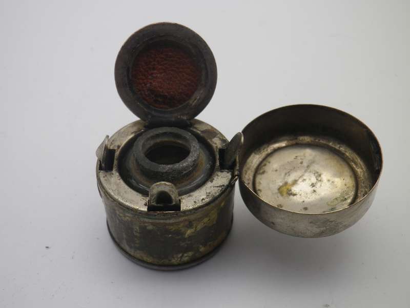 Antique (probably Victorian) Miniature travelling inkwell. Glass inner intact
