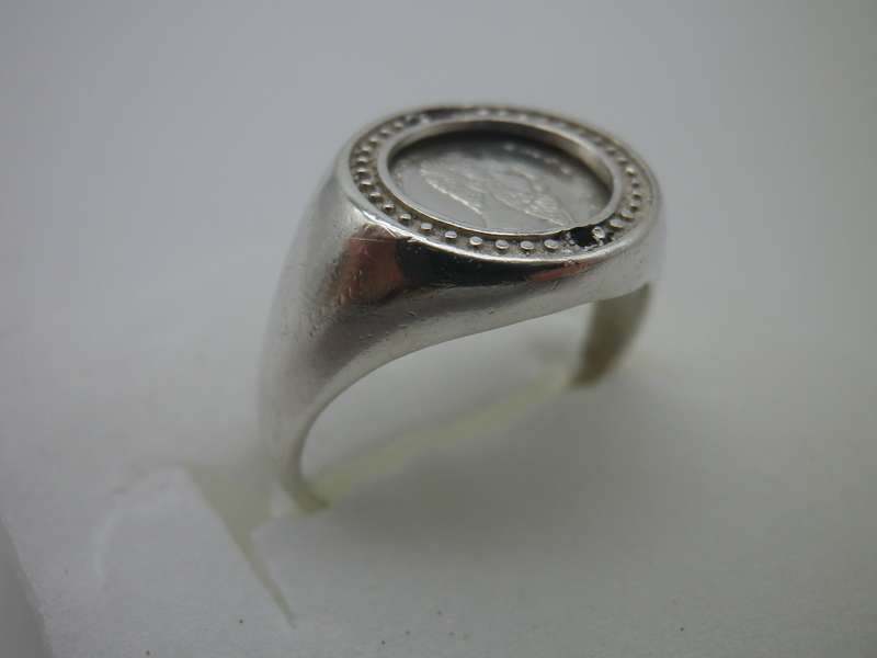 Sterling Silver Ring set with MEXICAN COIN Size P 1/2. 3.3 grams