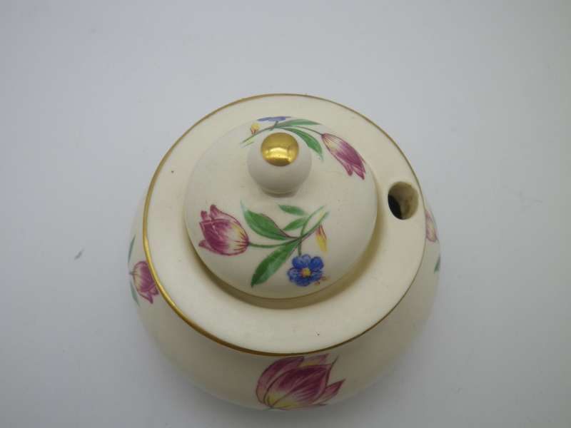 Vintage GOUDA Royal Zuid Holland Plateelbakkern ceramic inkwell with glass inset.