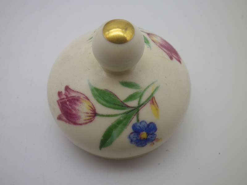 Vintage GOUDA Royal Zuid Holland Plateelbakkern ceramic inkwell with glass inset.