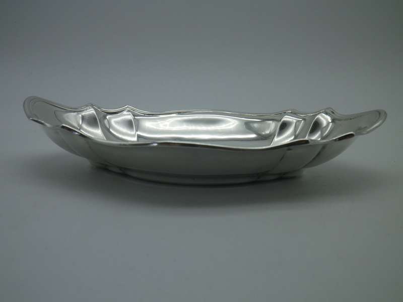 Hallmarked Silver small tray or trinket bowl. Birmingham 1912 Henry Matthews 14x9.2 x2.5 53grams