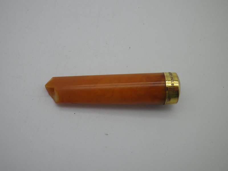 Antique Hallmarked 9ct gold rimmed  Amber Cigarette Holder. London